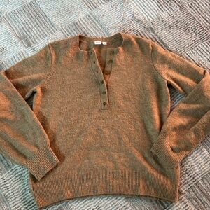 Woman’s size small knit sweaters